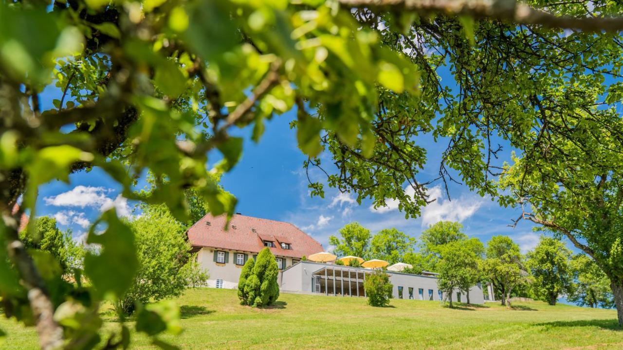 Hausen ob Verena Hotel Hofgut Hohenkarpfen المظهر الخارجي الصورة