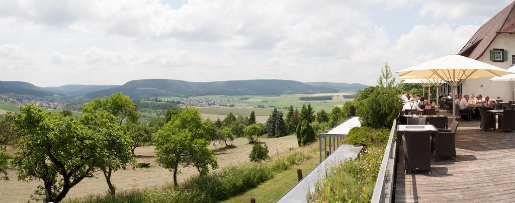 Hausen ob Verena Hotel Hofgut Hohenkarpfen المظهر الخارجي الصورة